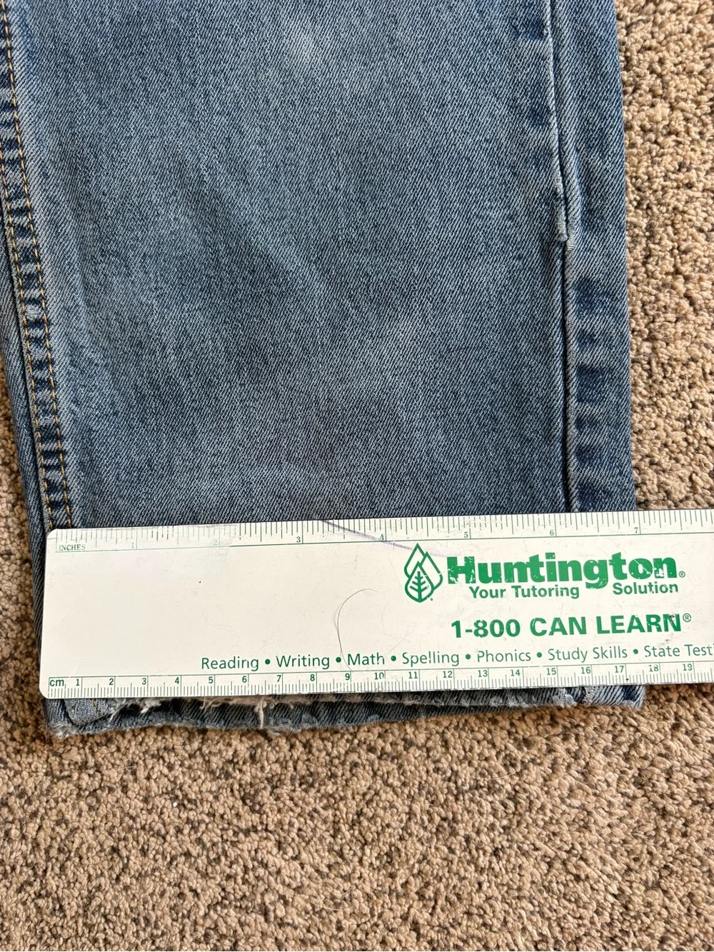 Levi’s 505 Regular Fit Jeans Medium Wash Blue Size 34x32